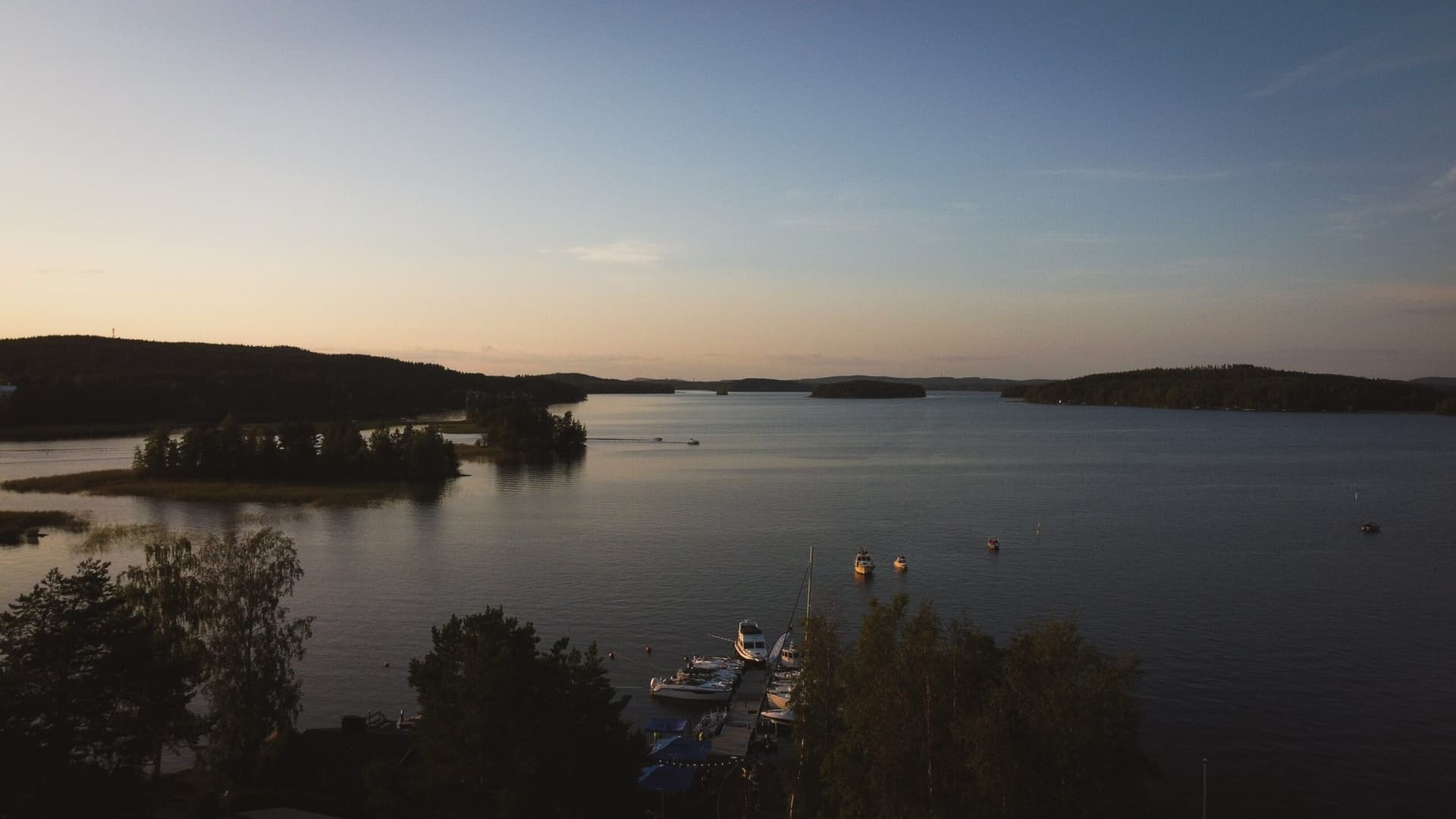 Juurikkasaari / Juurikka Catering Oy - Image